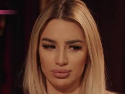 ALEKS NIKOLIĆ SE OKREĆE DUHOVNOM ŽIVOTU! Posvetila se vjeri: "Našla sam mir  u manastiru"