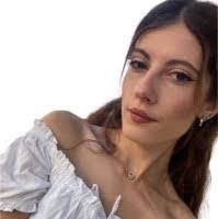 Rosa Benitez's Instagram, Twitter & Facebook