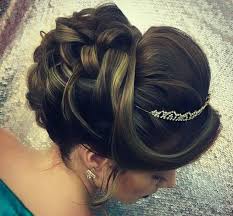 Pin By Mihaela Mara On Coiffures De Mariage Hair Styles Vintage Hairstyles 1970s Hairstyles
