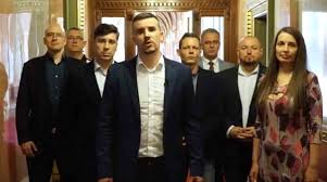 Jakab péter 2003 és 2005 között összesen 45 alkalommal szerepelt a vidiben és két gólt szerzett. Kockazatok Es Mellekhatasok Merre Tart A Jobbik Magyar Hang