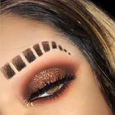 It is believed that scars on eyebrows, made artificially, are a single slit in the eyebrow is one of the simplest ways to adopt this trend, and an excellent way to test the waters. How To Do Eyebrow Slits Tips And Essential Steps Inebra