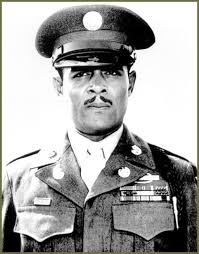 US Marine Corps PFC Raymond "Mike" Clausen Jr.: Vietnam War Medal of Honor  Recipient