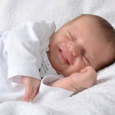 Ab wann schlafen babys denn so im durchnschnitt durch? Schlafprobleme Bei Babys So Konnen Alle Wieder Durchschlafen Elternwissen Com