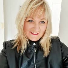 amanda redfern (@amandaredfern2)