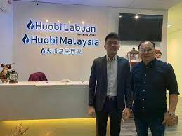 近日，马来西亚总理马哈蒂尔在马来西亚首相署会见了火币中国 ceo 袁煜明，以及马来西亚公司 my wood & gmgt 高管一行。 93 岁高龄的马哈蒂尔总理对火币中国团队的到来表示欢迎，并认真听取了袁煜明关于火币中国及区块链技术应用与发展前景的介… Alex Tan æ­å–œæ­å–œ å'²ç‰™ 18 11 2020 ç«å¸é©¬æ¥è¥¿äºšçº³é—½ æ­£å¼å¯åŠ¨ å¾ˆè£å¹¸å'Œç«å¸é©¬æ¥è¥¿äºš Facebook