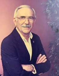 Dan Strait's Instagram, Twitter & Facebook