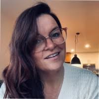 20+ "Jade Levesque" profiles