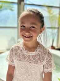 Yesterday was a special day for our family. Isabella received her First  Holy Communion. We are so happy for her!