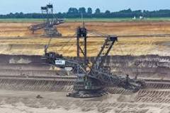 Bucket-wheel excavator - Wikipedia