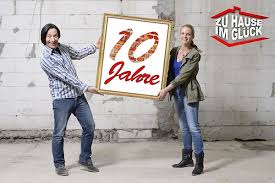 Allem voran freuen wir uns aber, brenner und nolte auch trotz der absetzung von „zuhause im glück im märz letzten jahren gemeinsam in die kamera strahlen zu sehen! Zuhause Im Gluck Rtl Ii Stellt Tv Show Nach 13 Jahren Ein Kolner Stadt Anzeiger
