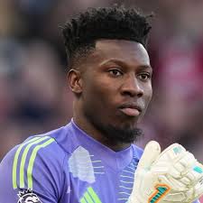 🚨 Tim Lyon sudah mengetahui kutipan dari André Onana dan itu menjadi salah  satu hal yang memberi semangat ala “tempel di dinding ruang ganti”. 🗣️  @melissa_reddy 📝 @skysports Menarik akan kah Onana