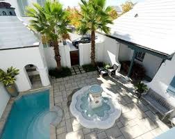 Tour 6 Alys Beach Homes In Florida Courtyard Pool Beach House Design Small Beach Houses