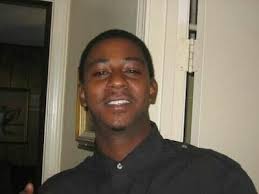 Steven Askew's Instagram, Twitter & Facebook