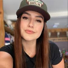 Amanda Santelli (amandadoloan1)