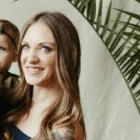 Jessi Russell's Instagram, Twitter & Facebook