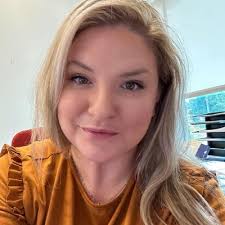 🚨 Guess who is coming to our Pickleball charity event.....only 1  guess...... 😁 https://lnkd.in/gyyrczCQ