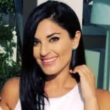 Kristen Siebert's Instagram, Twitter & Facebook