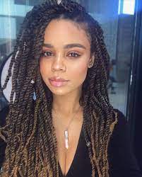 The Beautiful Kirathelight Follow Tobemelanated For More Melanated Beauties Love God Blackgod Hair Styles Twist Hairstyles Ombre Hair