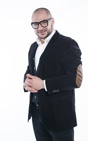 Cristian mitrea si andreea mantea ep 5 part 2. Cine Este Cristian Mitrea BÄƒrbatul Care A Cucerit O Pe BurlÄƒciÈ›a Andreea Mantea Antena 1