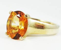 From engagment rings to men's rings, from elaborate works or art, to simple and elegant designs, our 14k gold rings are unmatched in quality, beauty and price. Yellow Citrine Oval Ring 14k Yellow Gold November Birthstone Ring 14 Brilliant Sparkles