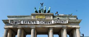 Was auf den ersten blick wie eine aktion linker oder grüner. Neue Rechte Schulprojekt