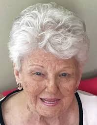 Nora Marks's Instagram, Twitter & Facebook