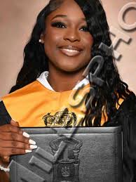 where did the time go? im overwhelmed with joy and sadness. this has been  the hardest, most draining, most rewarding years of my life so far. im  thankful for the people i