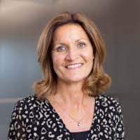 Barbara Mcmaster's Instagram, Twitter & Facebook