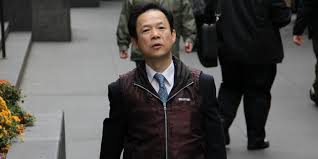 Look no further than the manhattan finance bro and the ubiquitousness of his fashion crutch of choice — the midtown uniform: 8 Companies That Could Take Patagonia S Place In Midtown Uniform