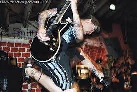 Justin and Manuel from the American hardcoregroup answered a lot of  questions from me just before Christmas 2011