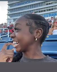 I…AM…A…MF…VIBE