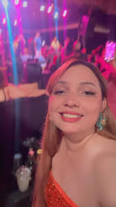 La que más goza 🎉🥰 una noche muy especial Rubby Pérez brindó un gran  espectáculo 👏 @rubbyperezoficial en @benzanbargrill San Juan , 🥰✨🙌🎉 mi  aretes @armoniaaccesorios