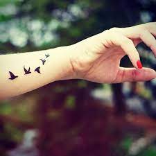The bird is generally associated with freedom, because it is free to roam the sky all over the world. 40 Cute Bird Tattoo Designs For Free Girls Little Bird Tattoos Bird Tattoo Wrist Trendy Tattoos