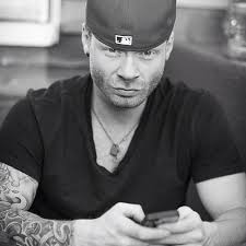 Moms house. Photo by @pinkjody