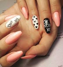 Ballerina Nagel Im Trend Diese Nagelform Wirkt Total Edel Und Stilvoll Nagelformen Farbenfrohe Nageldesigns Und Nageldesign