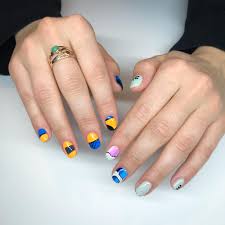 Roger federer and elina svitolina have a good laugh after federer accidentally hit gael monfils in the leg. Mcl35m X Dan Ricarrdo S 2021 Helmet Design Freehand Nail Art Set Helmet Design By Ornamentalconifer Formula1