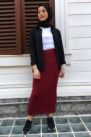 Patirti Com Tesettur Etek Modelleri Https Www Tesetturelbisesi Com Patirti Com Tesettur Etek Modelleri Pinarsem Fashion Islamic Fashion High Neck Dress