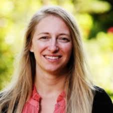 Elinor Lichtenberg (@dremlichtenberg.bsky.social)