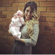 بداية سيشن لازم تضرب علي طيزك كدا عشان تتكيف قبل ما افشخك يا كلب اللي عاوز يجرب يجي خاص يا كلاب الخاص للجاد فقط غير كدا بلوك عاوز ريتوين كتير عشان. Ø§Ù„Ù‚ØµØ© Ø§Ù„ÙƒØ§Ù…Ù„Ø© Ù„Ø£Ø²Ù…Ù‡ Ø¹Ù„ÙŠ Ø±Ø¨ÙŠØ¹ Ù…Ø¹ Ø²ÙˆØ¬ØªÙ‡ Ø¨Ø³Ø¨Ø¨ ÙˆØ§Ù„Ø¯ØªÙ‡ Ù…Ø´Ø§Ù‡ÙŠØ±