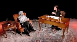 Indir, buket aydın indir, 'ın sunduğu indir, koltuk indir, programının bu haftaki konuğu okan bayülgen oldu. Hilal Kaplan Buket Aydin In Koltuk Programinin Bu Haftaki Konugu Oldu