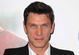 Marc lavoine met également son talent et sa célébrité au service de nombreuses causes humanitaires. Marc Lavoine La Biographie De Marc Lavoine Avec Gala Fr