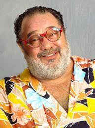 Les paroles de ses chansons n'étaient pas empreintes de discours moralisateur. Carlos Biographie Et Filmographie