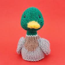Twisted rope finger knitting blanket free pattern using loop yarn. Duck Toy Knitting Pattern Pdf Toy Egg Cozy Finger Puppet Instructions Included
