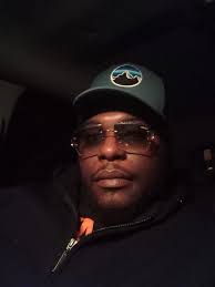 Estamos contratando gente para fabrica de huevos. 1er turno de 8:00am a  4:00p.m. 2do turno de 5:00p.m a 1:00am. 22.75 la hora Empacando huevos y  limpiando maquinas si le interesa aplique aquí: