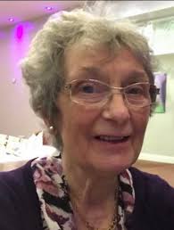 Request to change background of late mum's photo to a more tranquil setting