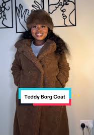 This coat is a must have🥰🥰 Perfect wear
