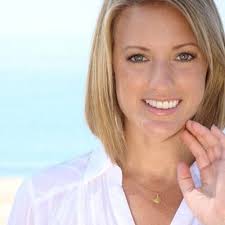 Erika Lyons's Instagram, Twitter & Facebook