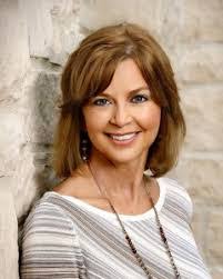 Lynette Stephens's Instagram, Twitter & Facebook