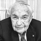 Leslie Schild's Instagram, Twitter & Facebook