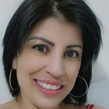 Apparently, the picture I posted yesterday is photoshopped. It's Demri's  face superimposed